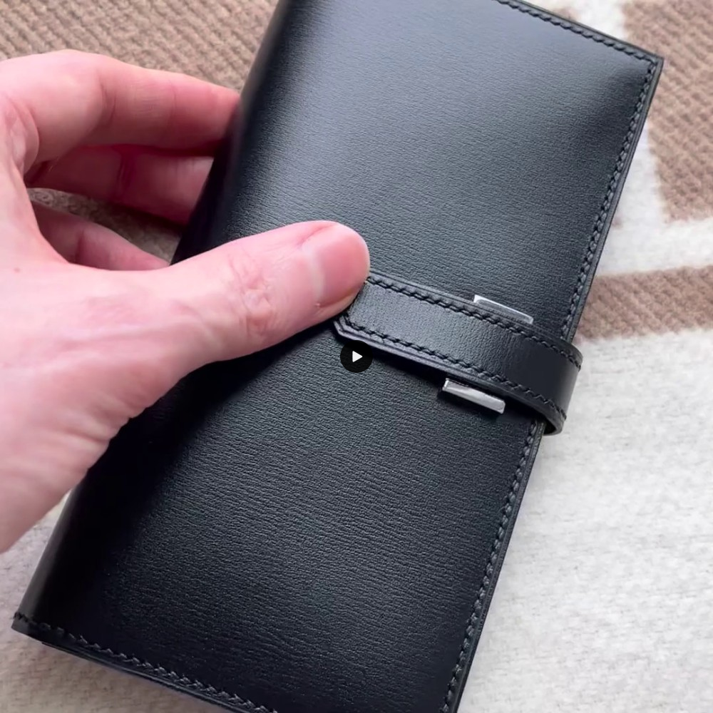 Long Wallet in Black Box Calf with 5 Card Slots and Zip Compartment 